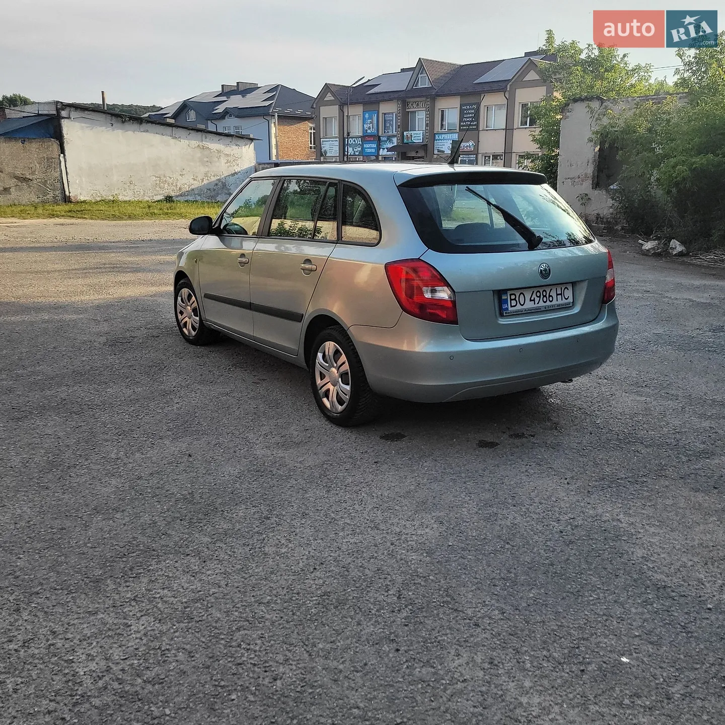 2010 Skoda Fabia - мініатюра 2