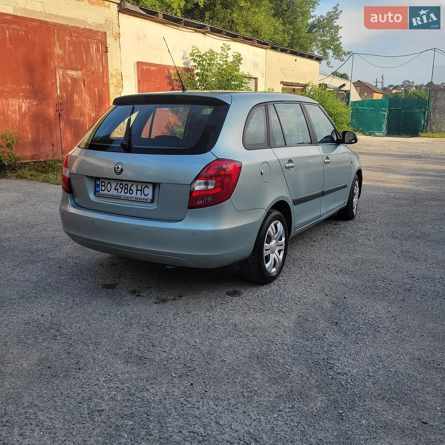 2010 Skoda Fabia - мініатюра 3