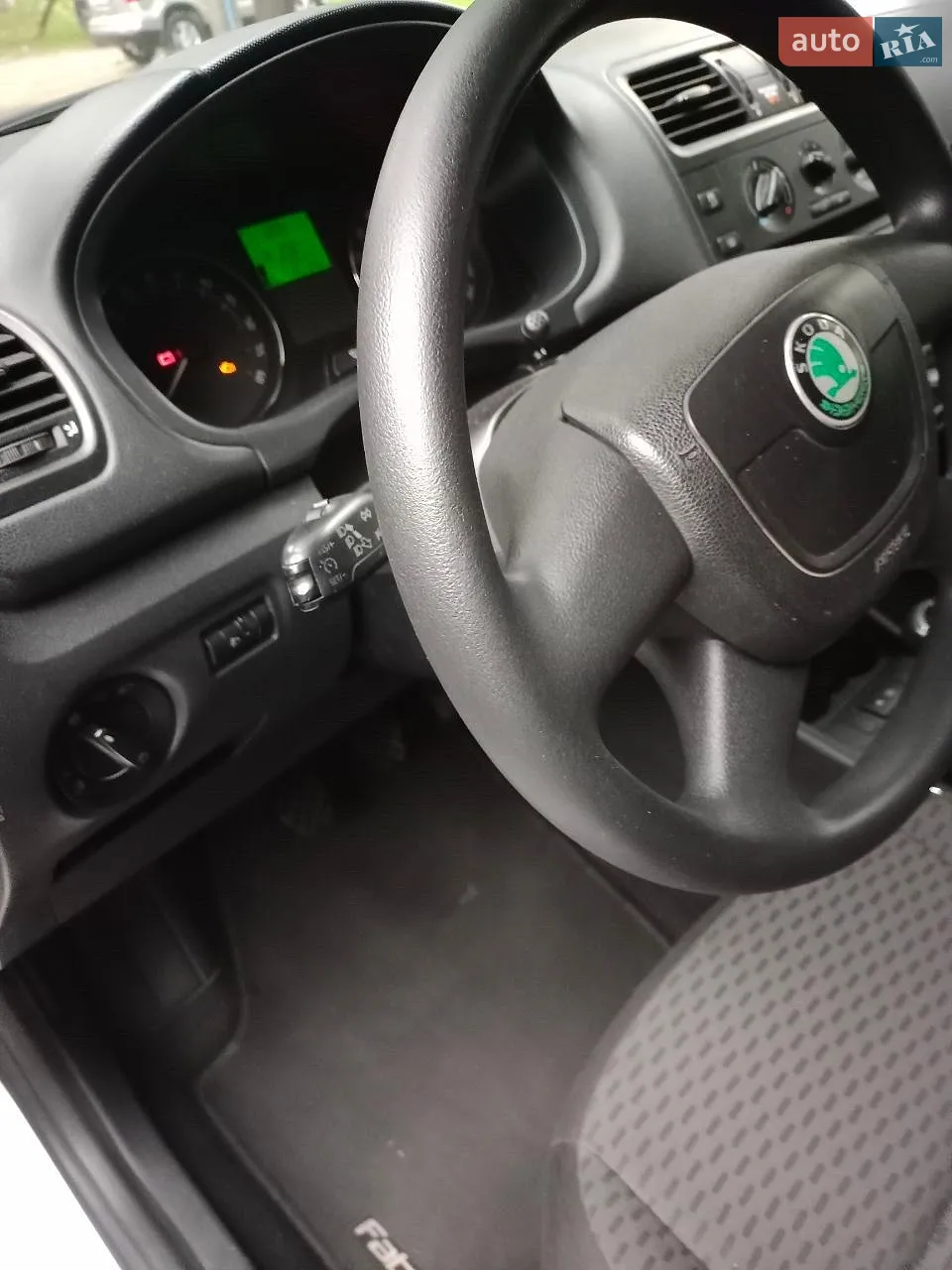 2011 Skoda Fabia - мініатюра 24