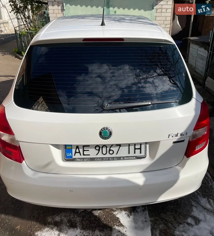 2011 Skoda Fabia - мініатюра 11