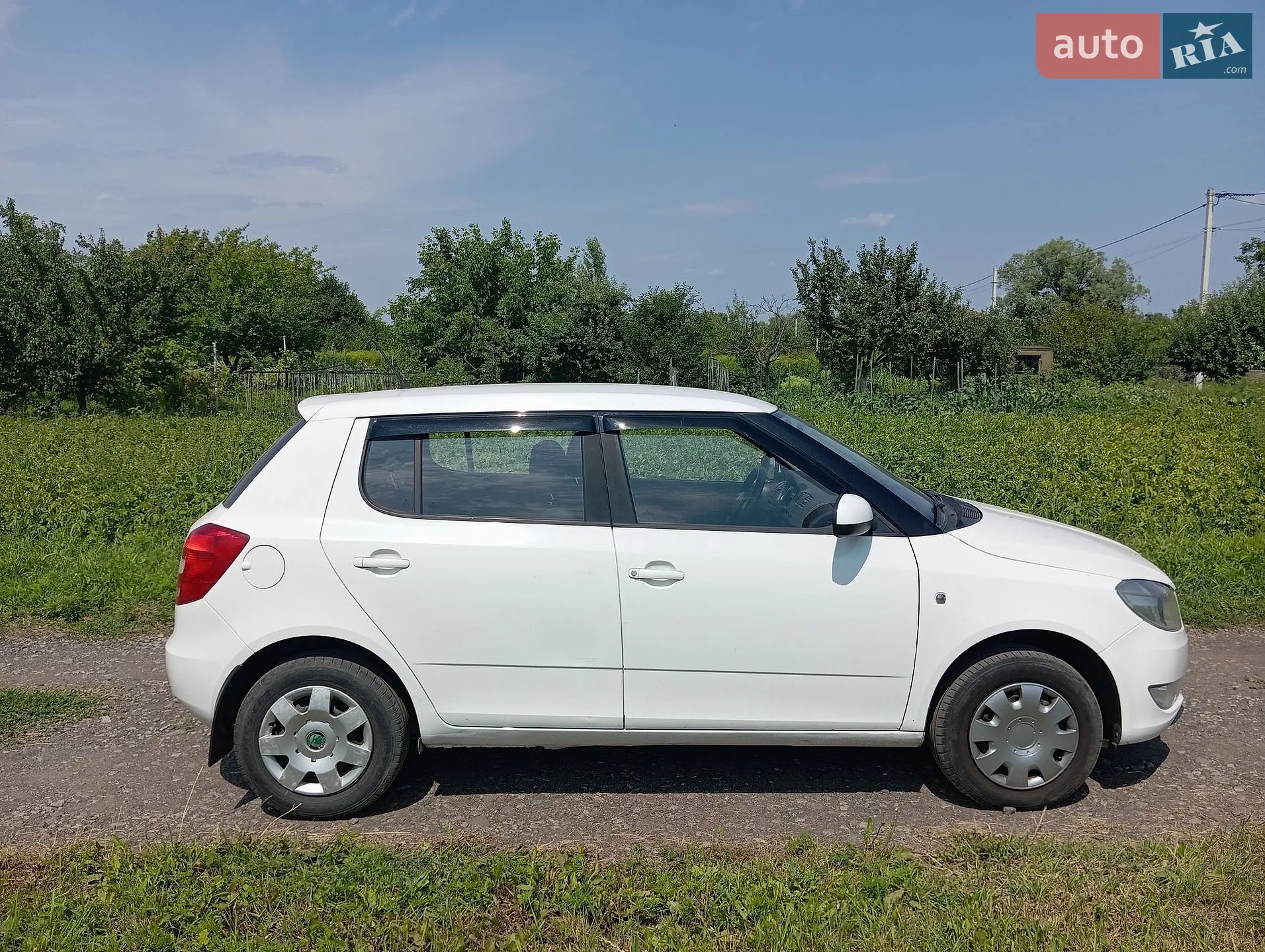 2012 Skoda Fabia - мініатюра 3