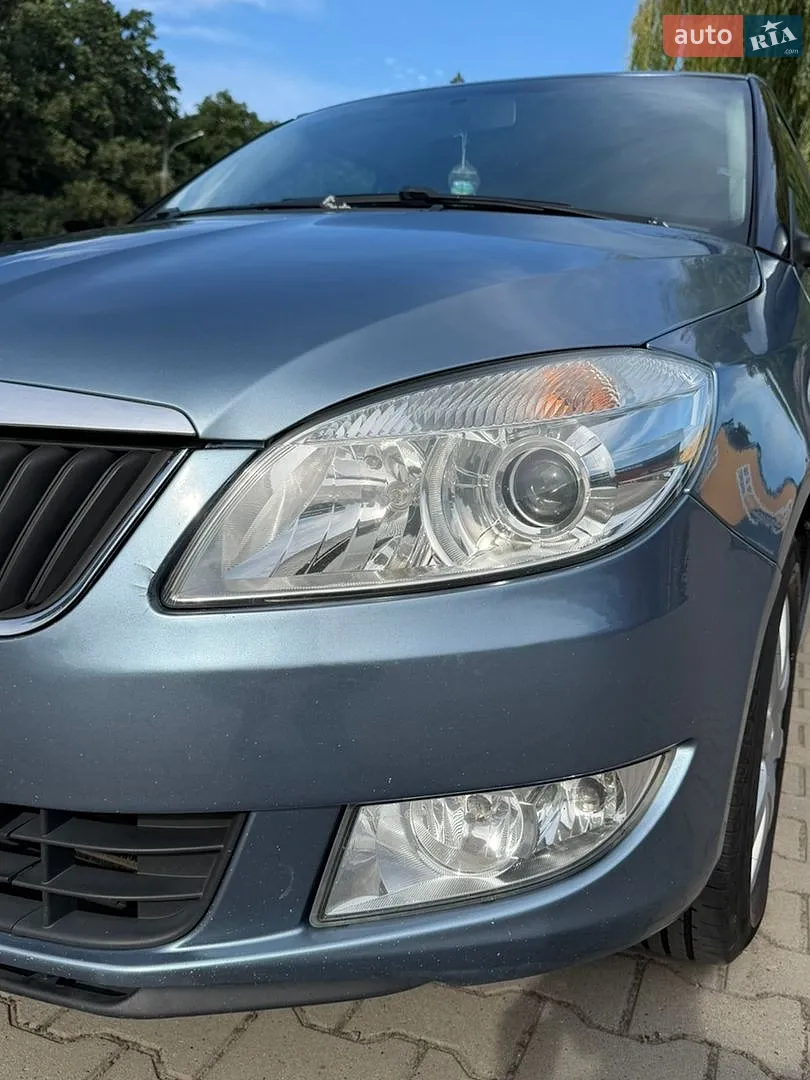 2010 Skoda Fabia - мініатюра 24