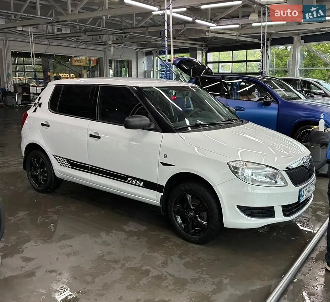 2013 Skoda Fabia - мініатюра 39