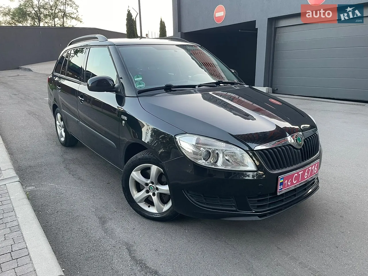 2011 Skoda Fabia - мініатюра 38