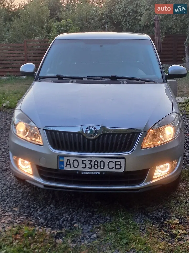 2010 Skoda Fabia - мініатюра 39