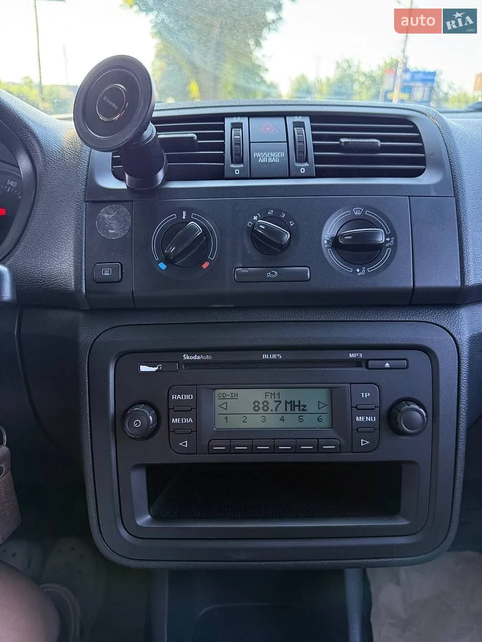 2011 Skoda Fabia - мініатюра 14