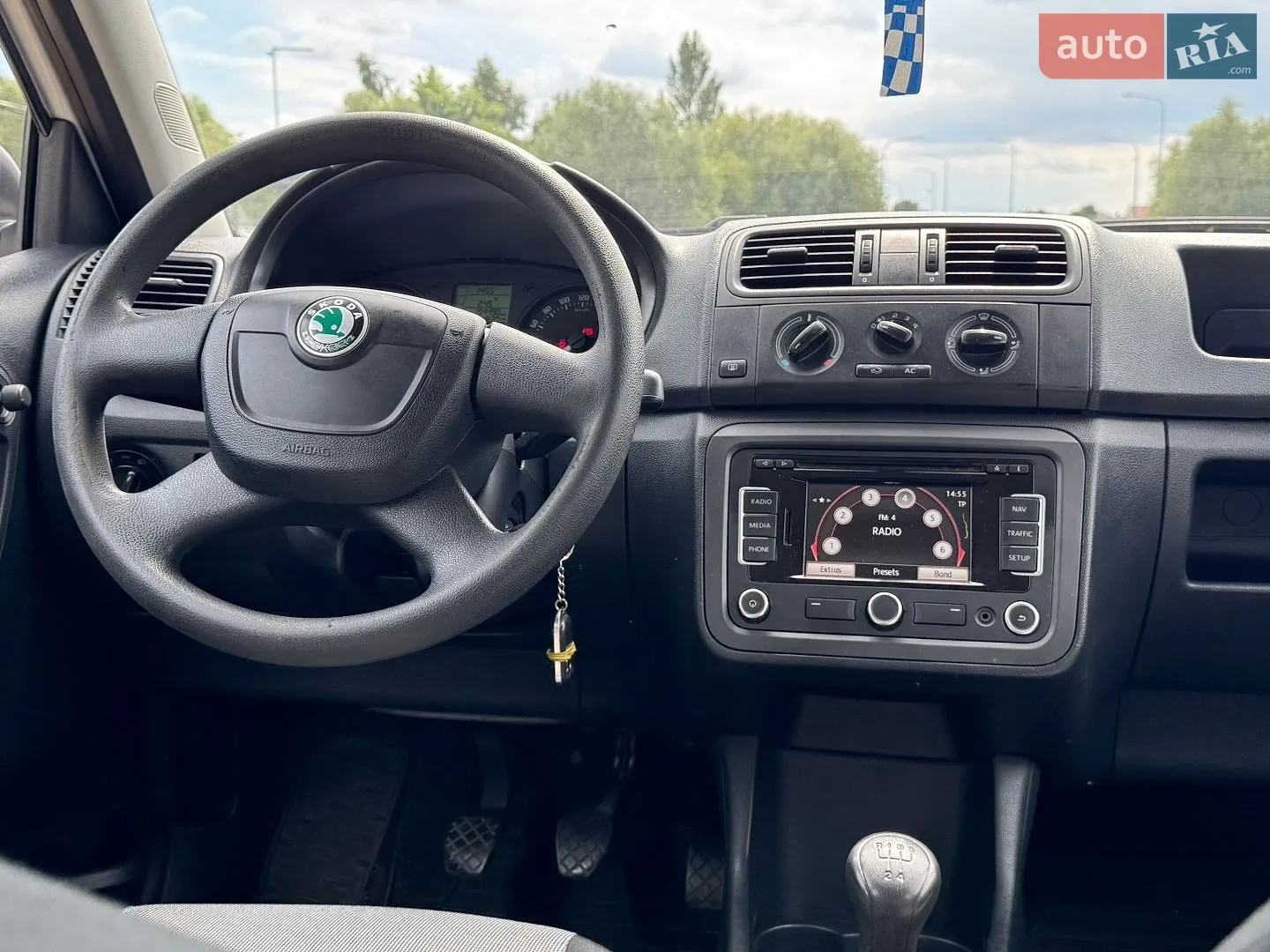 2012 Skoda Fabia - мініатюра 16
