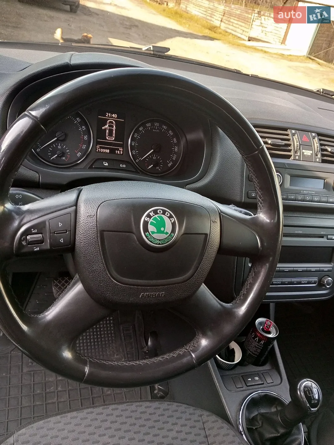 2010 Skoda Fabia - мініатюра 10