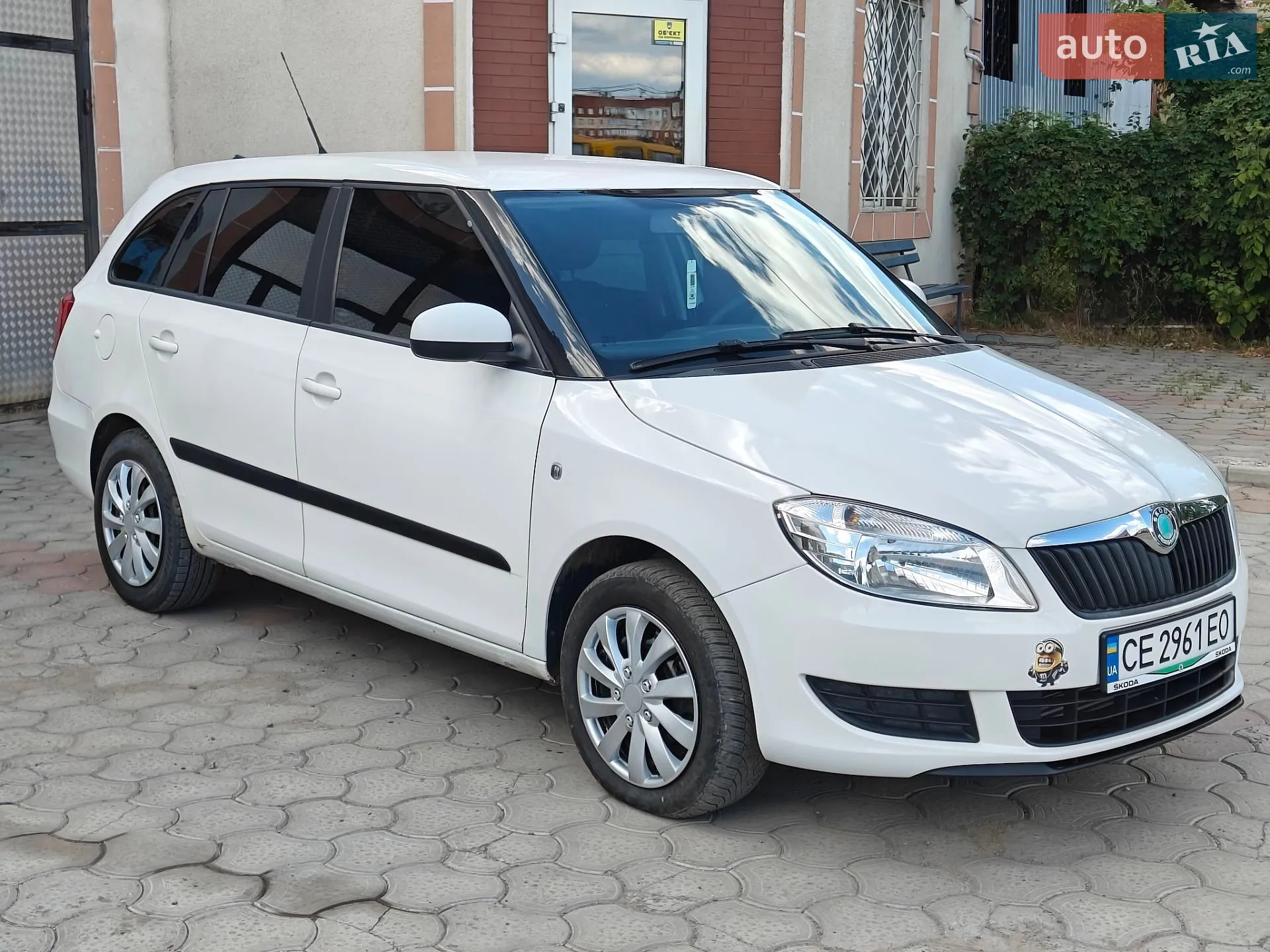 2010 Skoda Fabia - мініатюра 4