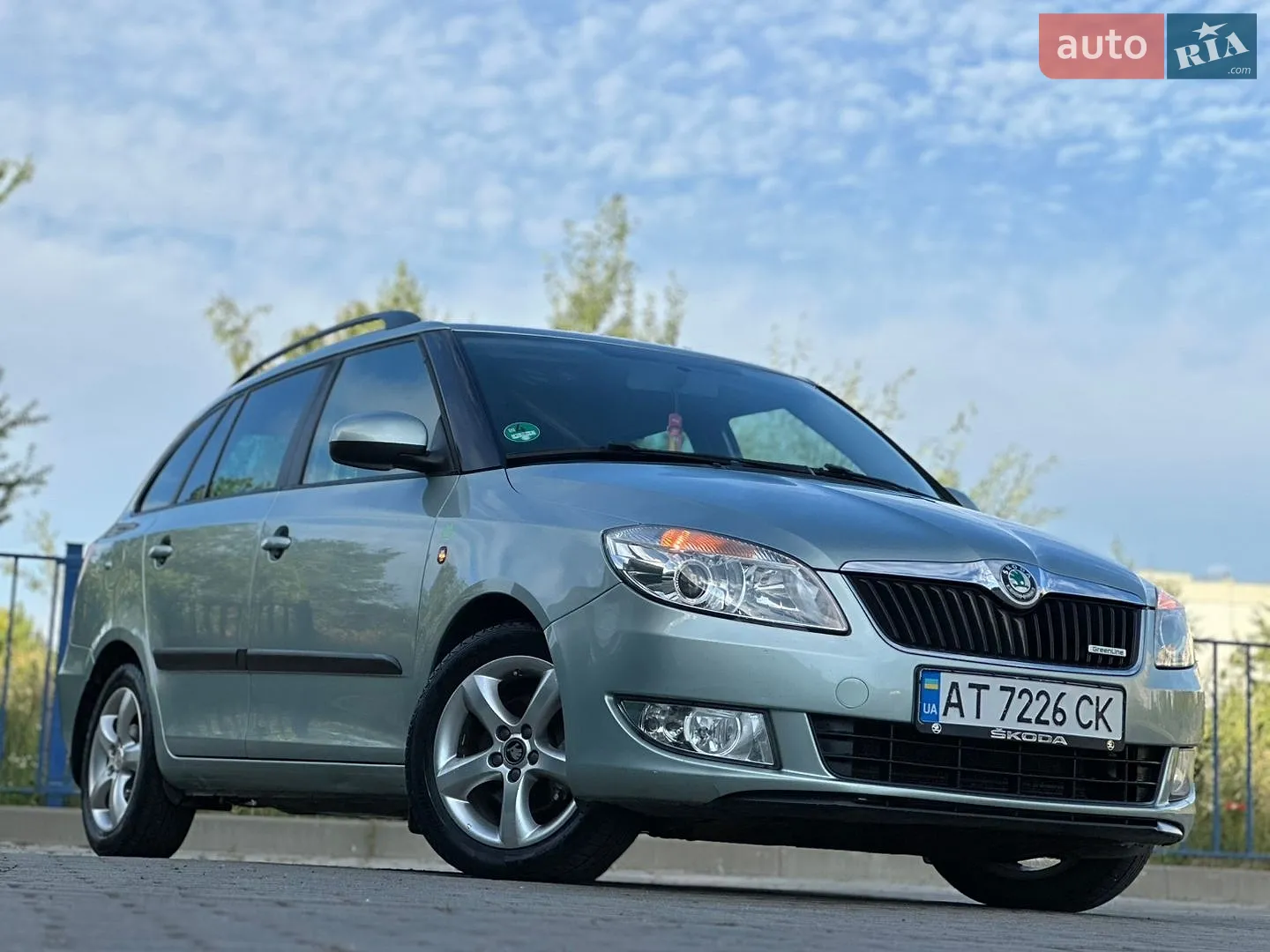 2011 Skoda Fabia - мініатюра 3