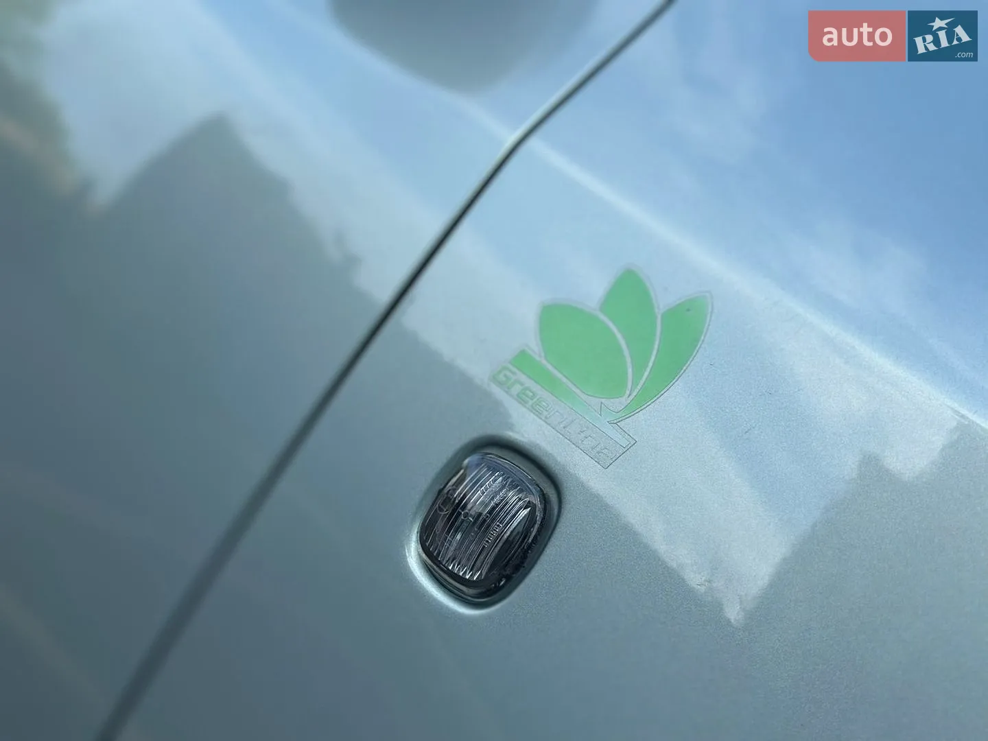 2011 Skoda Fabia - мініатюра 8