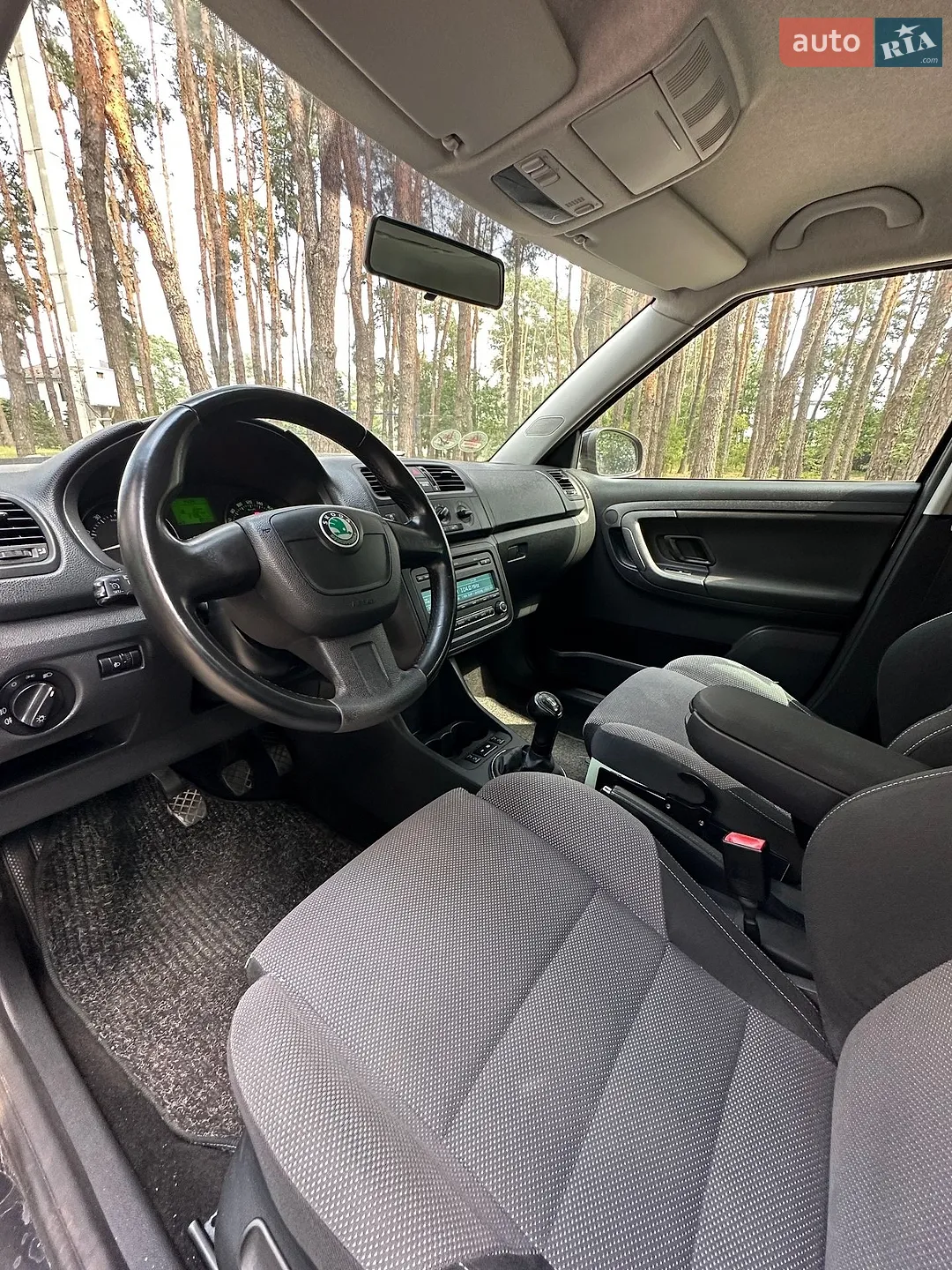 2010 Skoda Fabia - мініатюра 22
