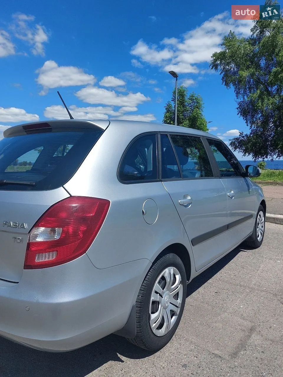 2013 Skoda Fabia - мініатюра 7