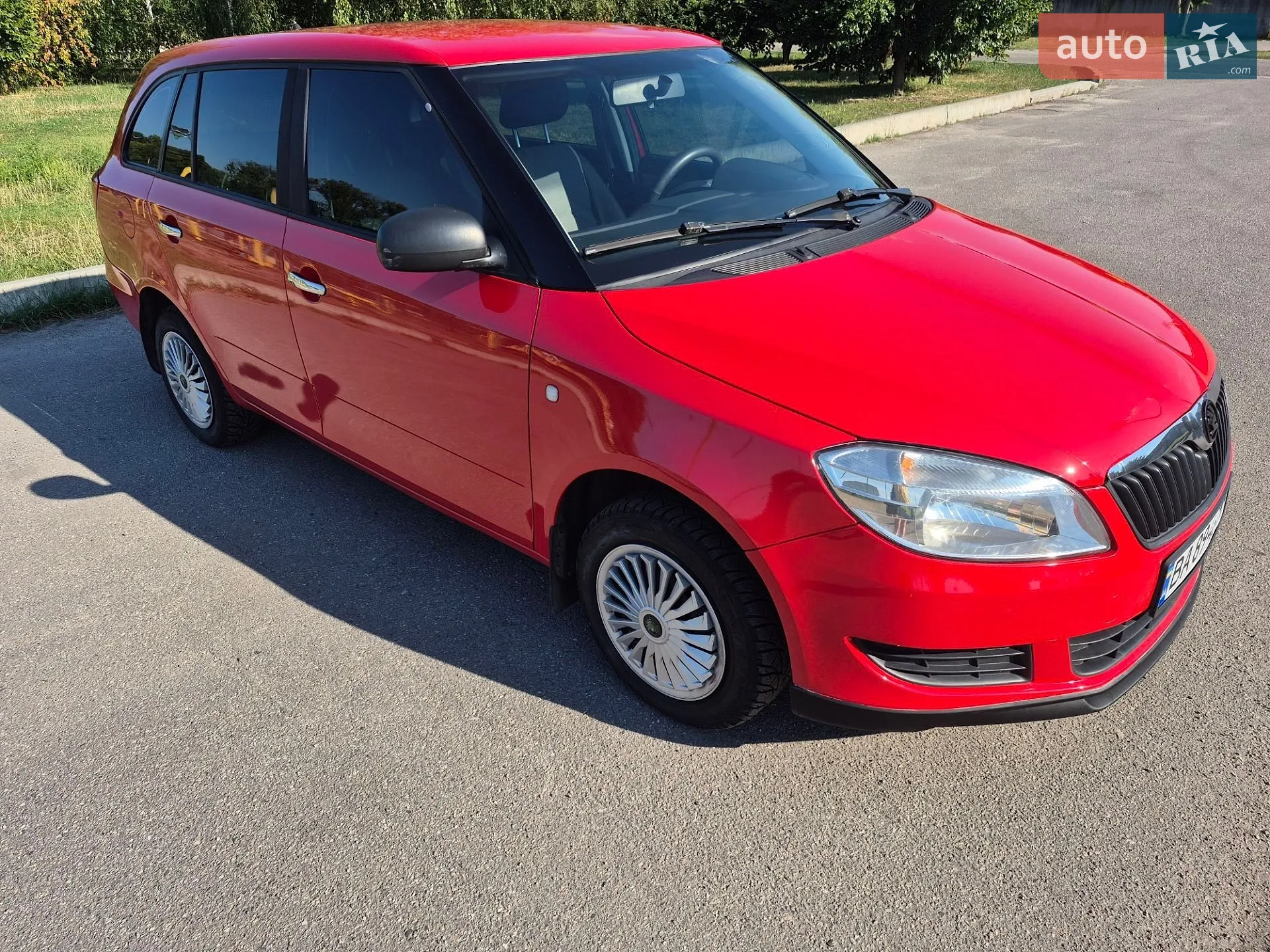 2011 Skoda Fabia - мініатюра 3