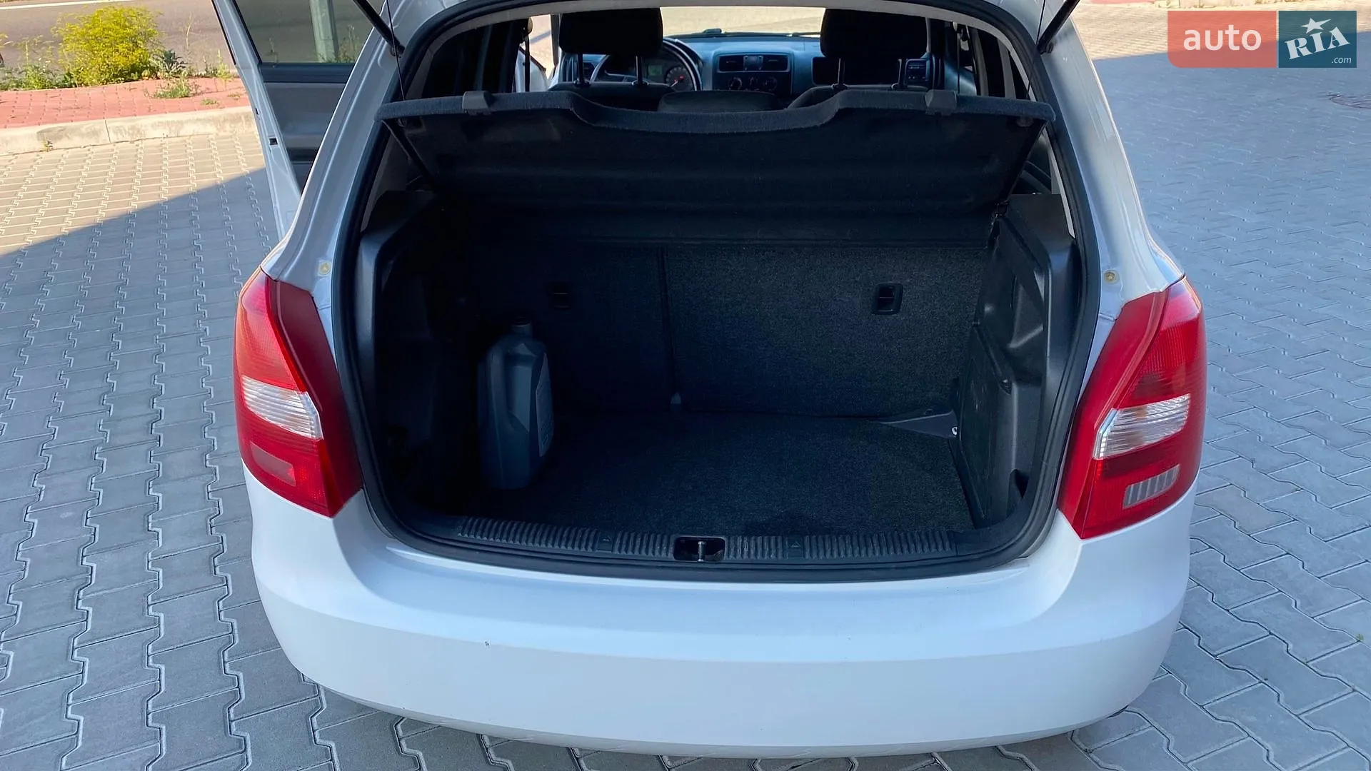 2012 Skoda Fabia - мініатюра 18
