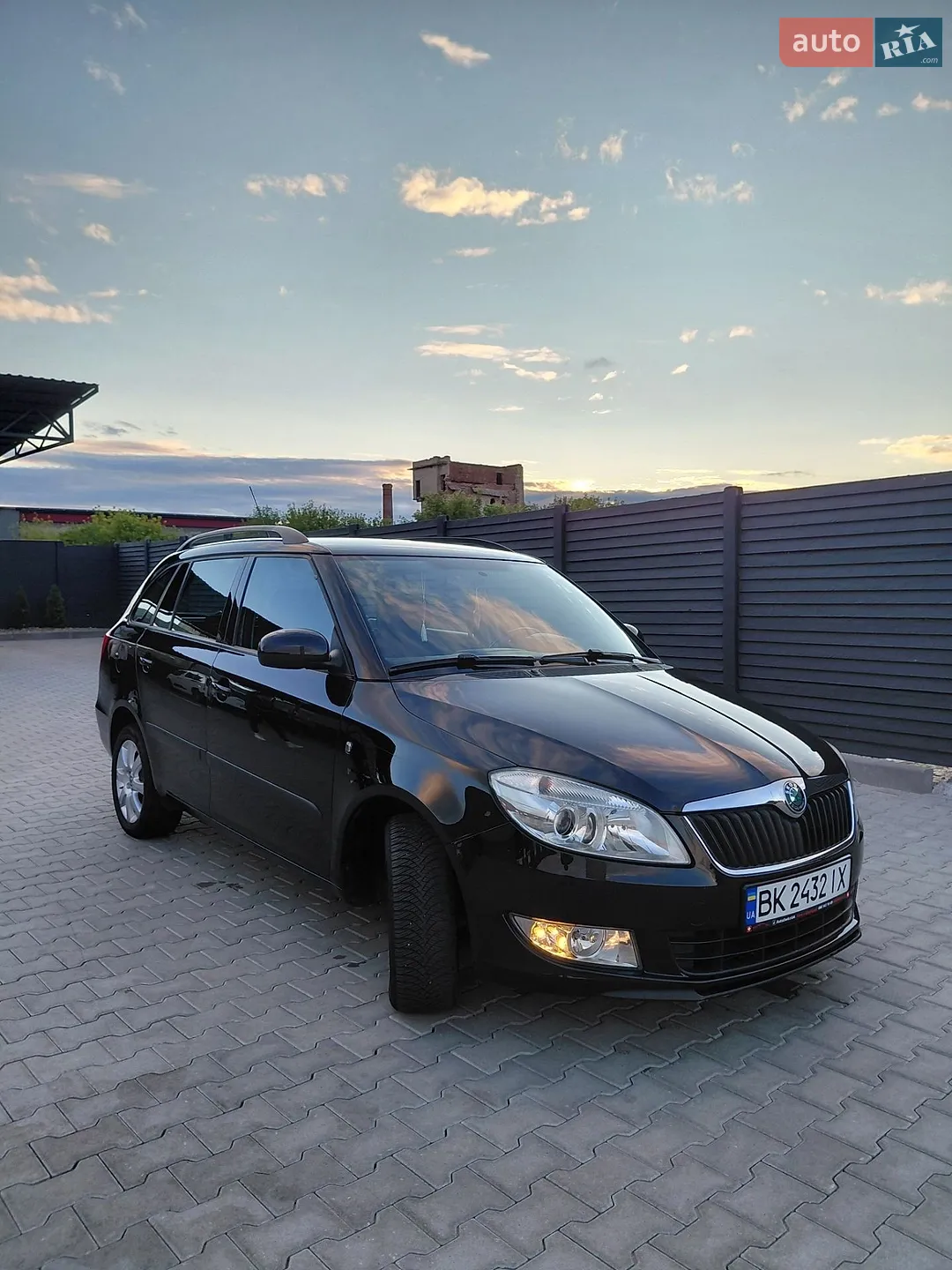 2010 Skoda Fabia - мініатюра 5