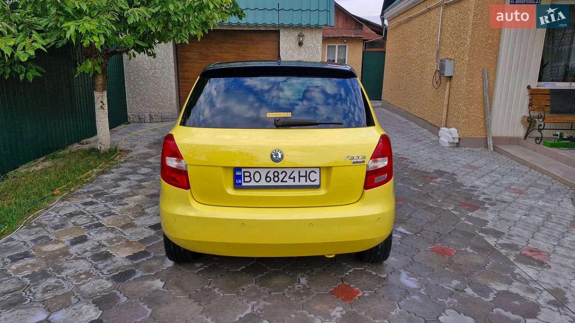 2010 Skoda Fabia - мініатюра 5