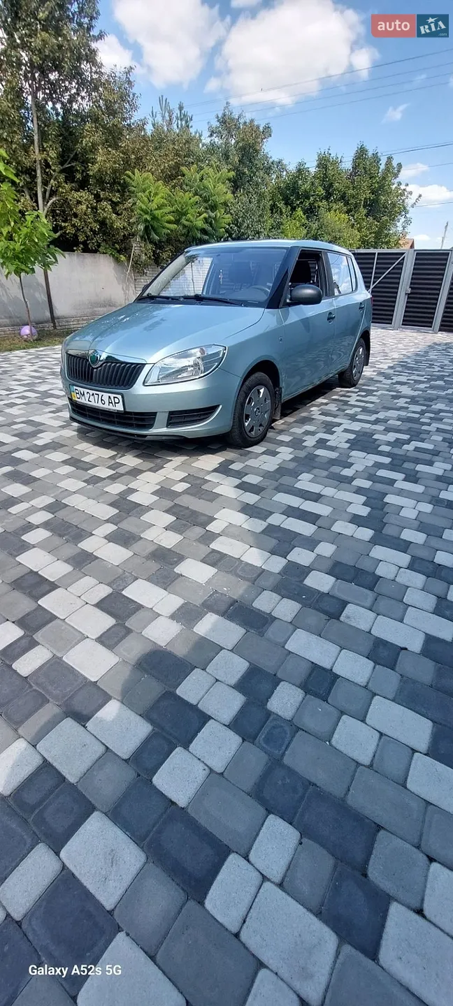 2010 Skoda Fabia - мініатюра 7