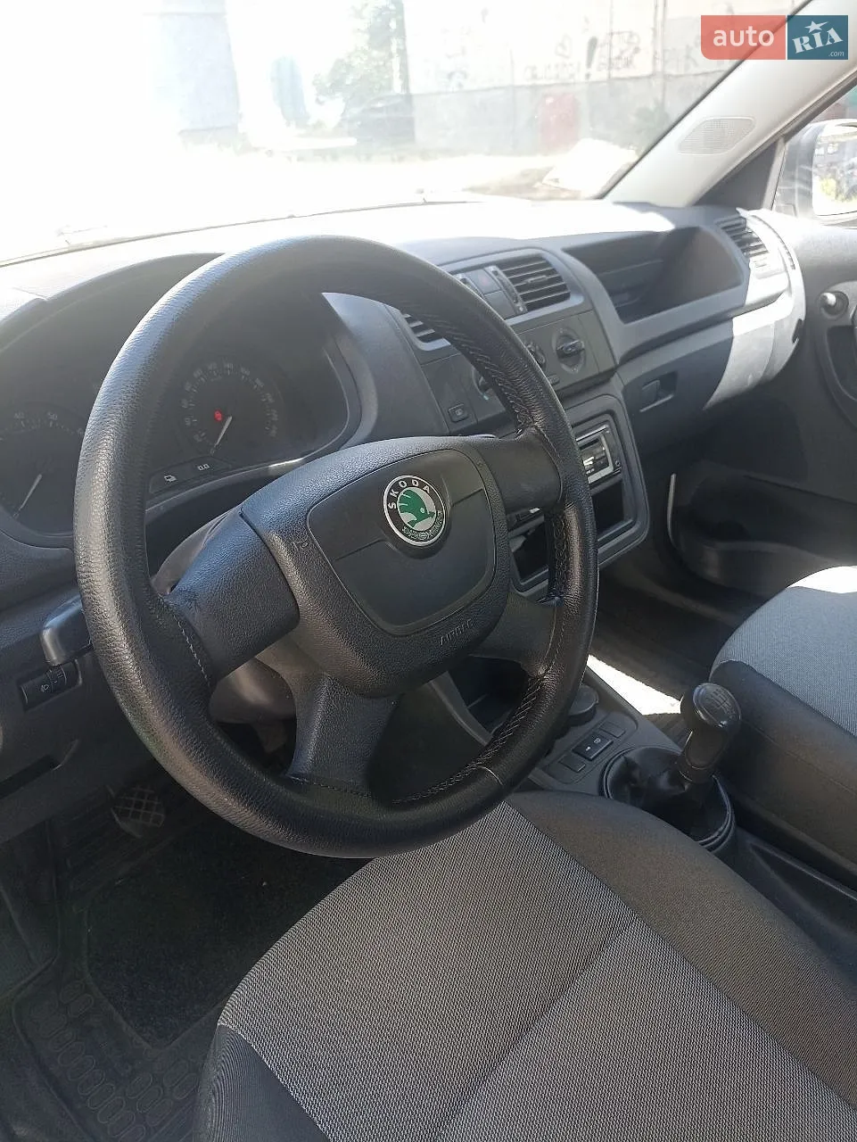 2011 Skoda Fabia - мініатюра 8