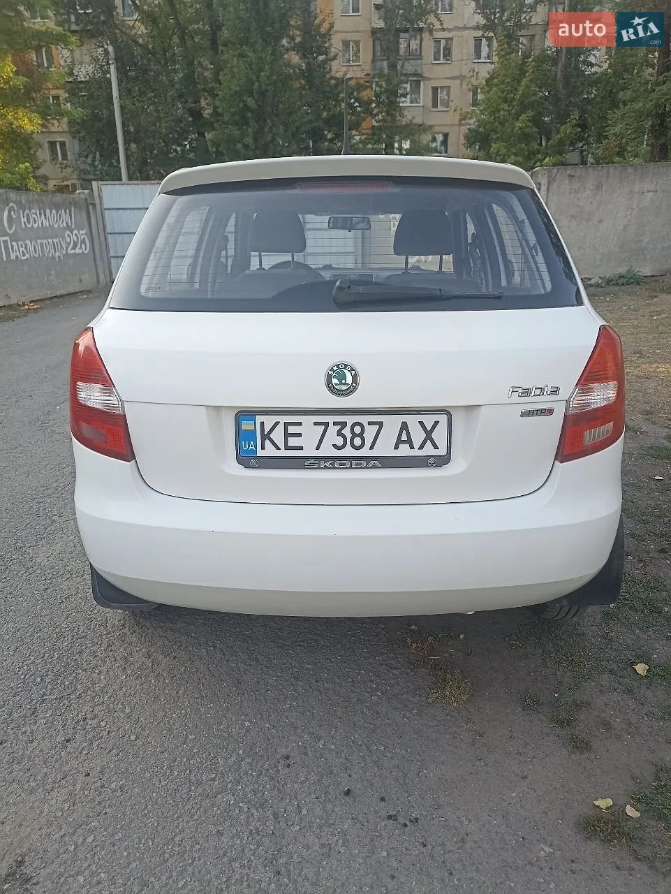 2011 Skoda Fabia - мініатюра 11