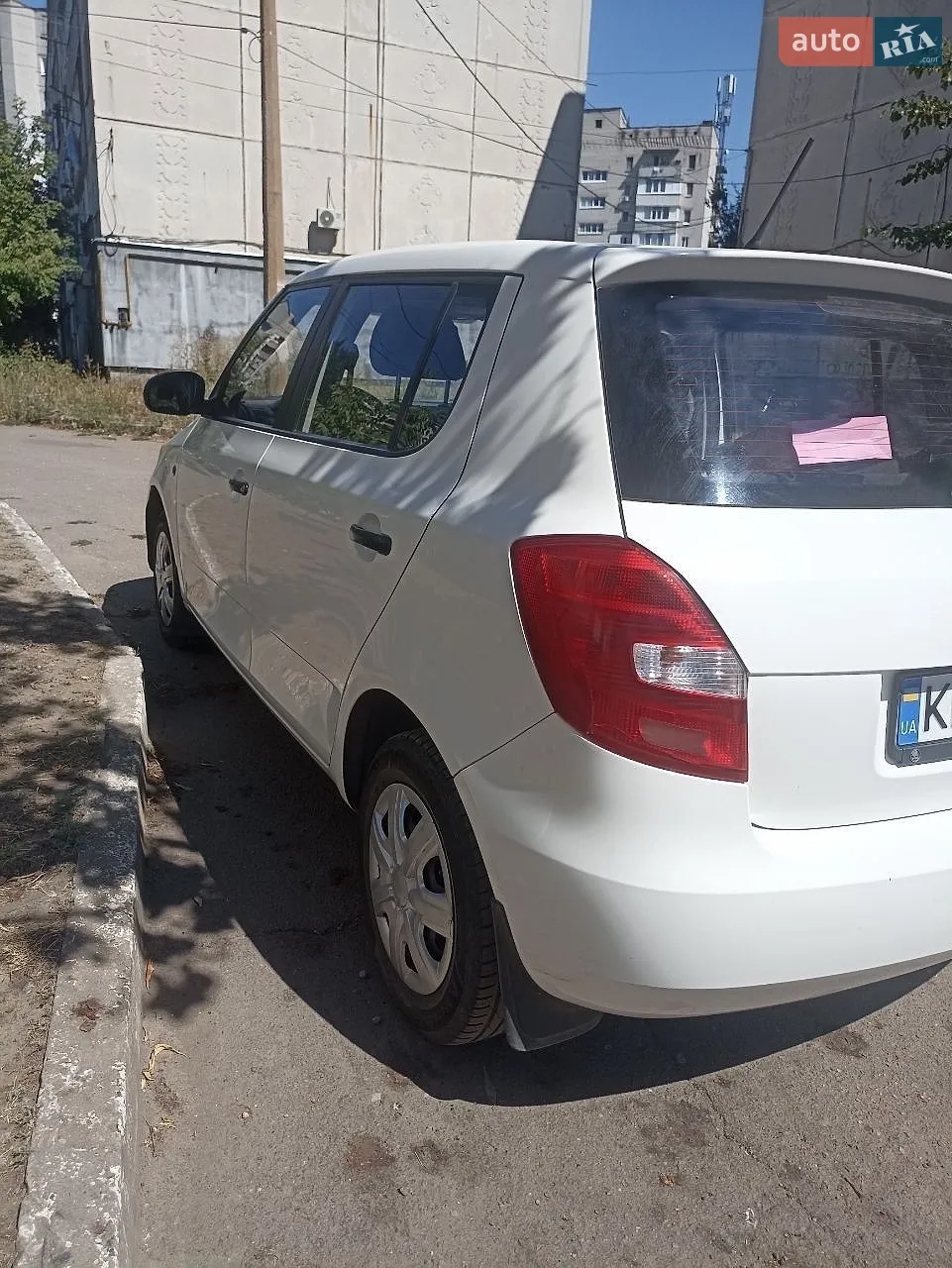 2011 Skoda Fabia - мініатюра 13