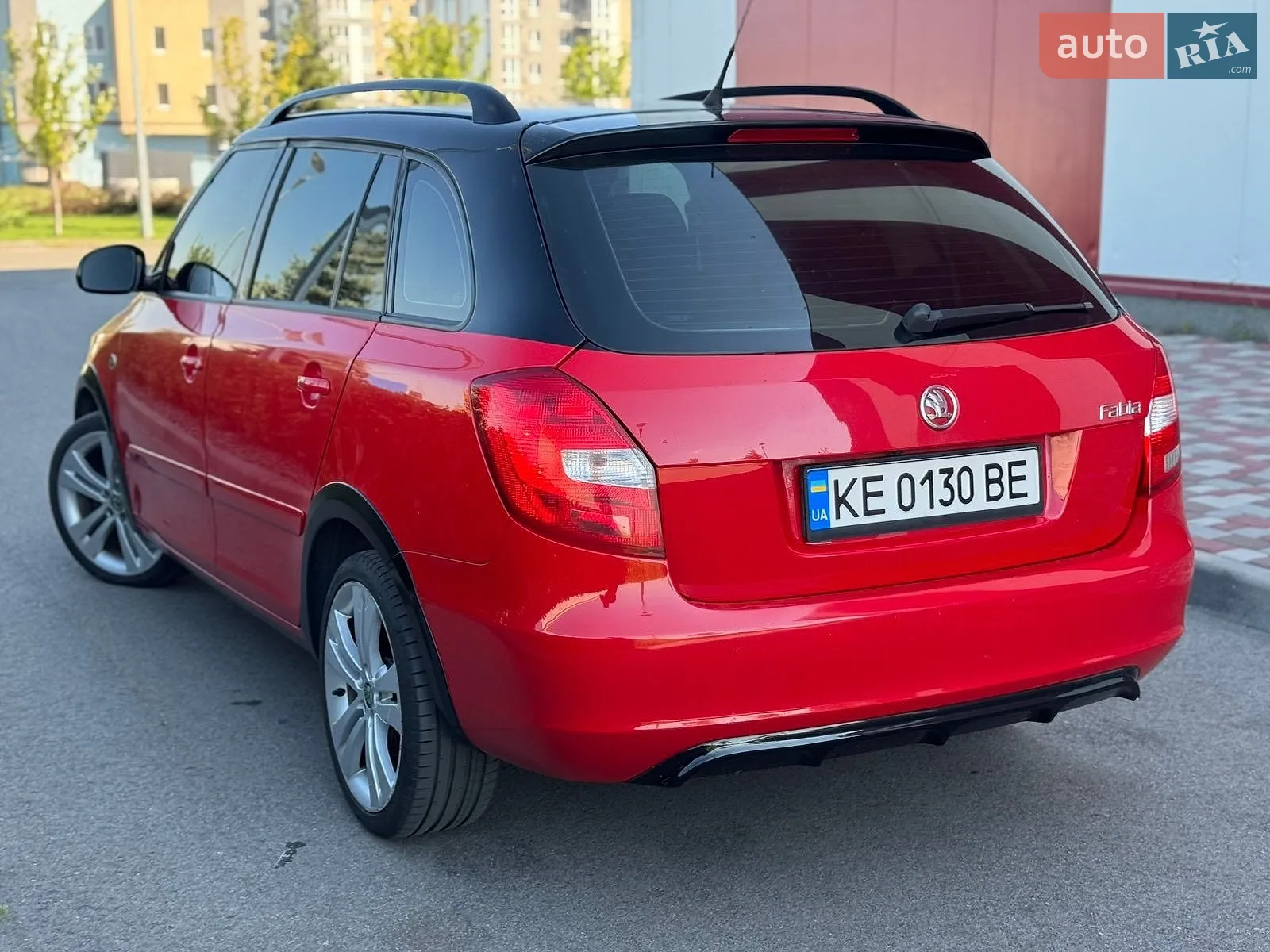 2012 Skoda Fabia - мініатюра 6