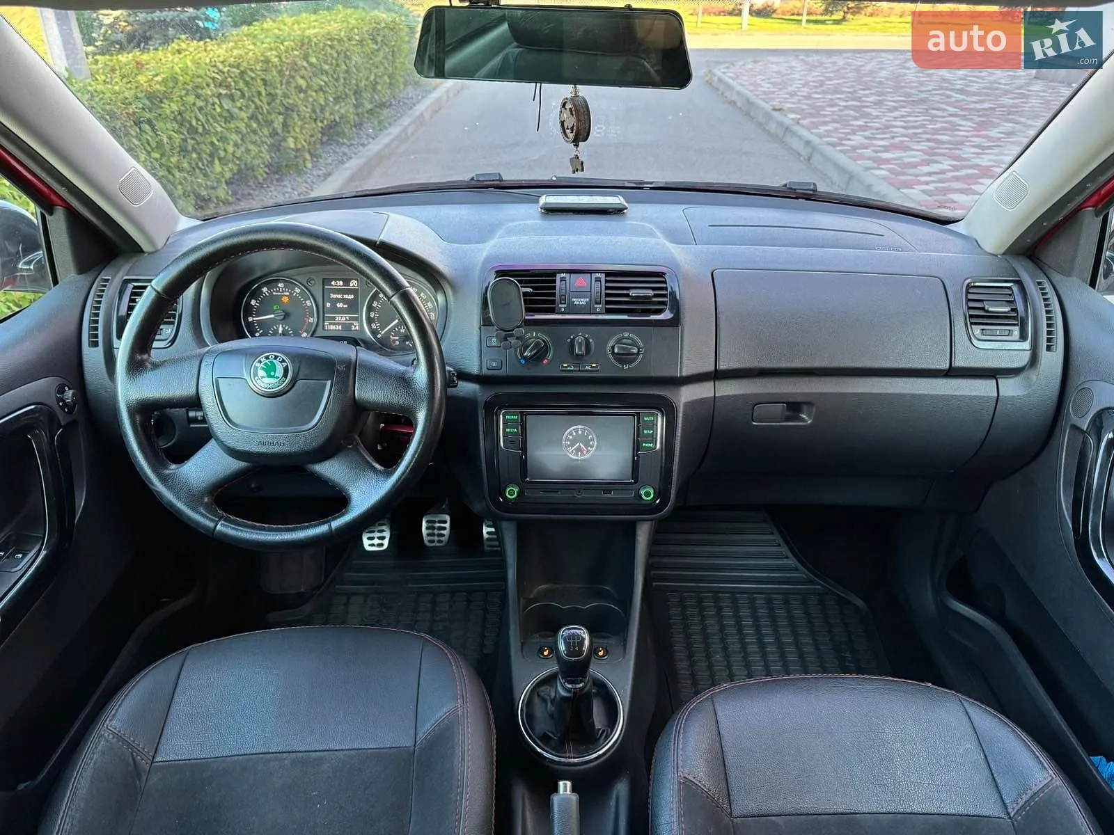 2012 Skoda Fabia - мініатюра 15
