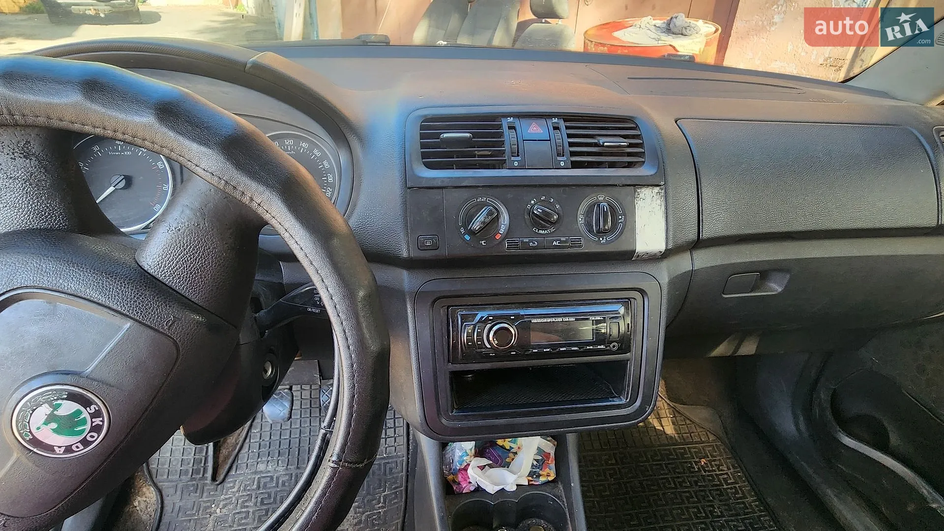 2010 Skoda Fabia - мініатюра 5