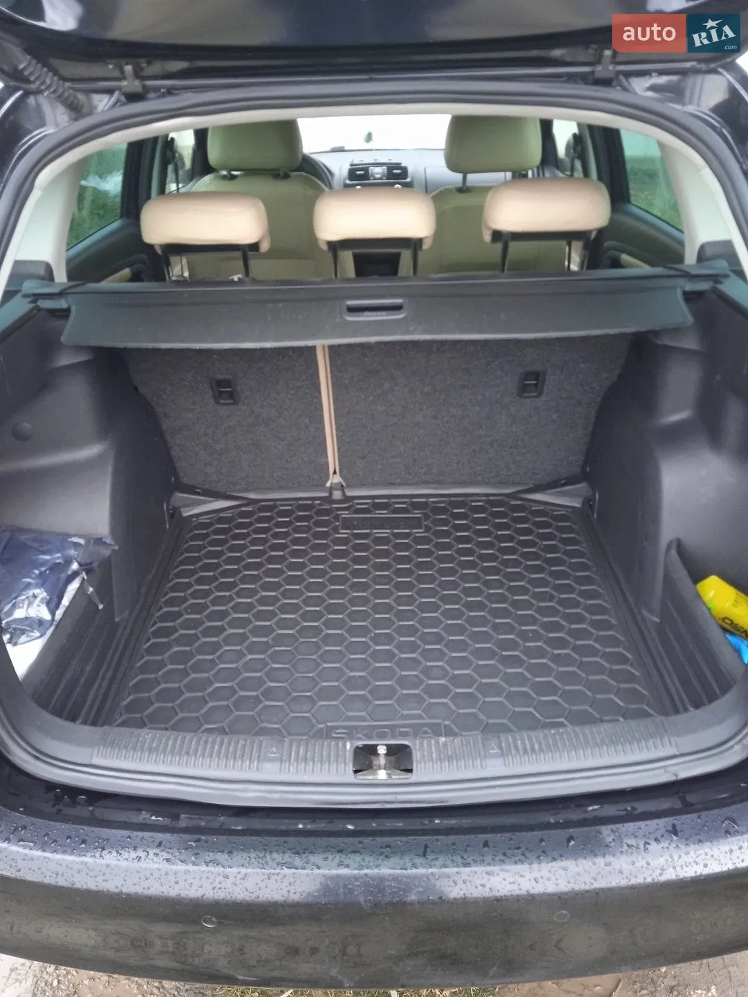 2010 Skoda Fabia - мініатюра 5