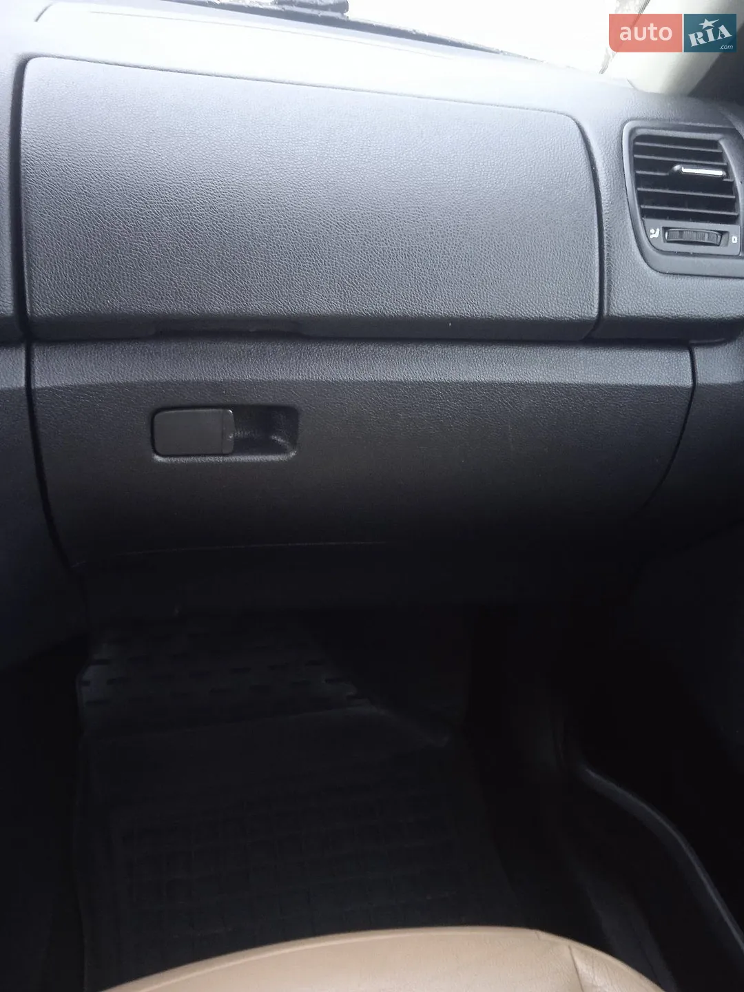 2010 Skoda Fabia - мініатюра 14