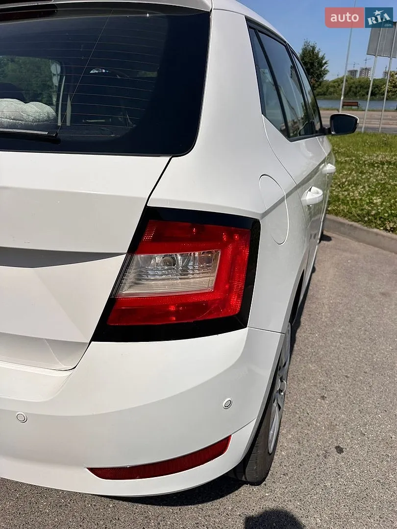 2020 Skoda Fabia - мініатюра 4