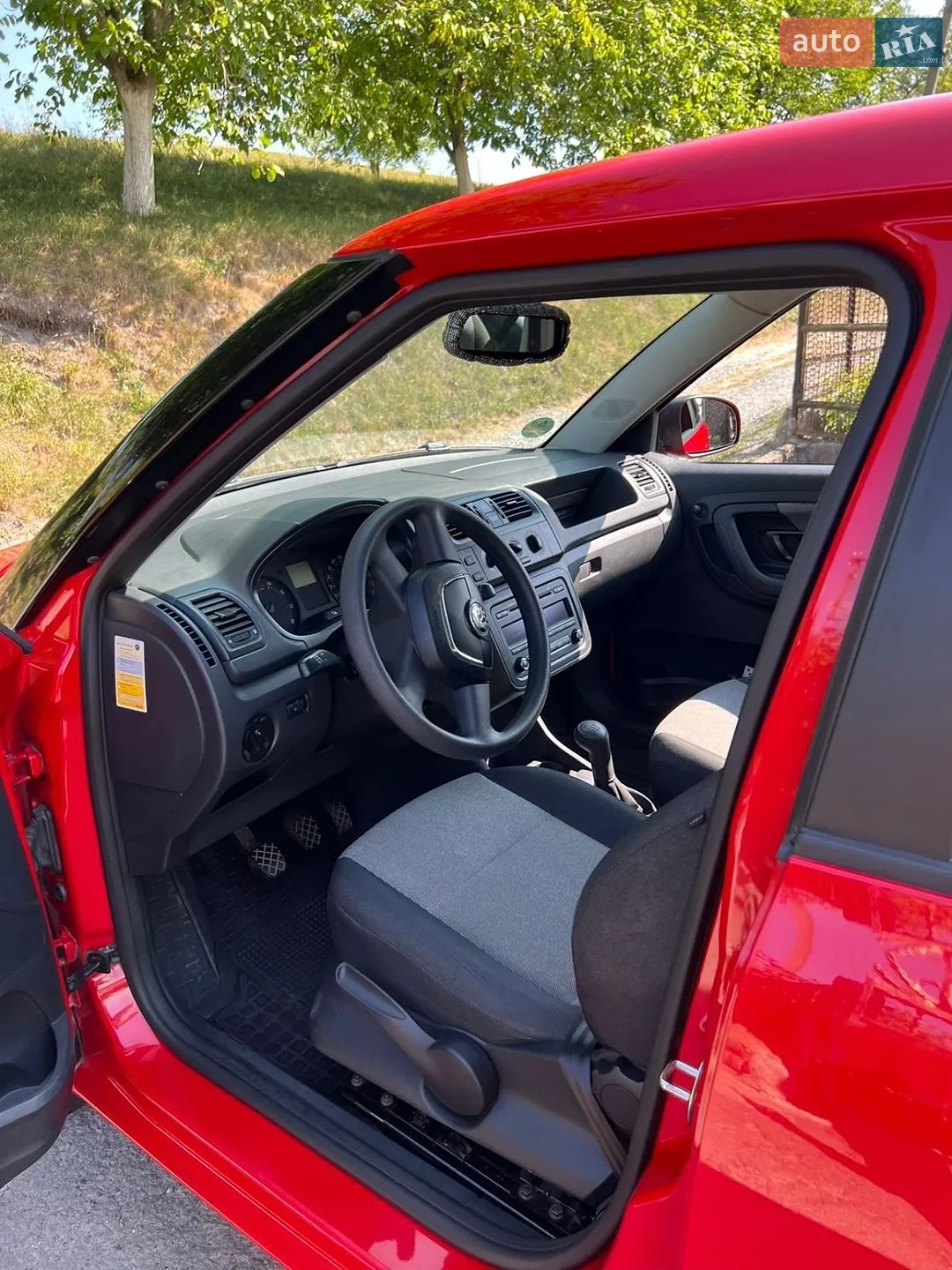 2010 Skoda Fabia - мініатюра 18