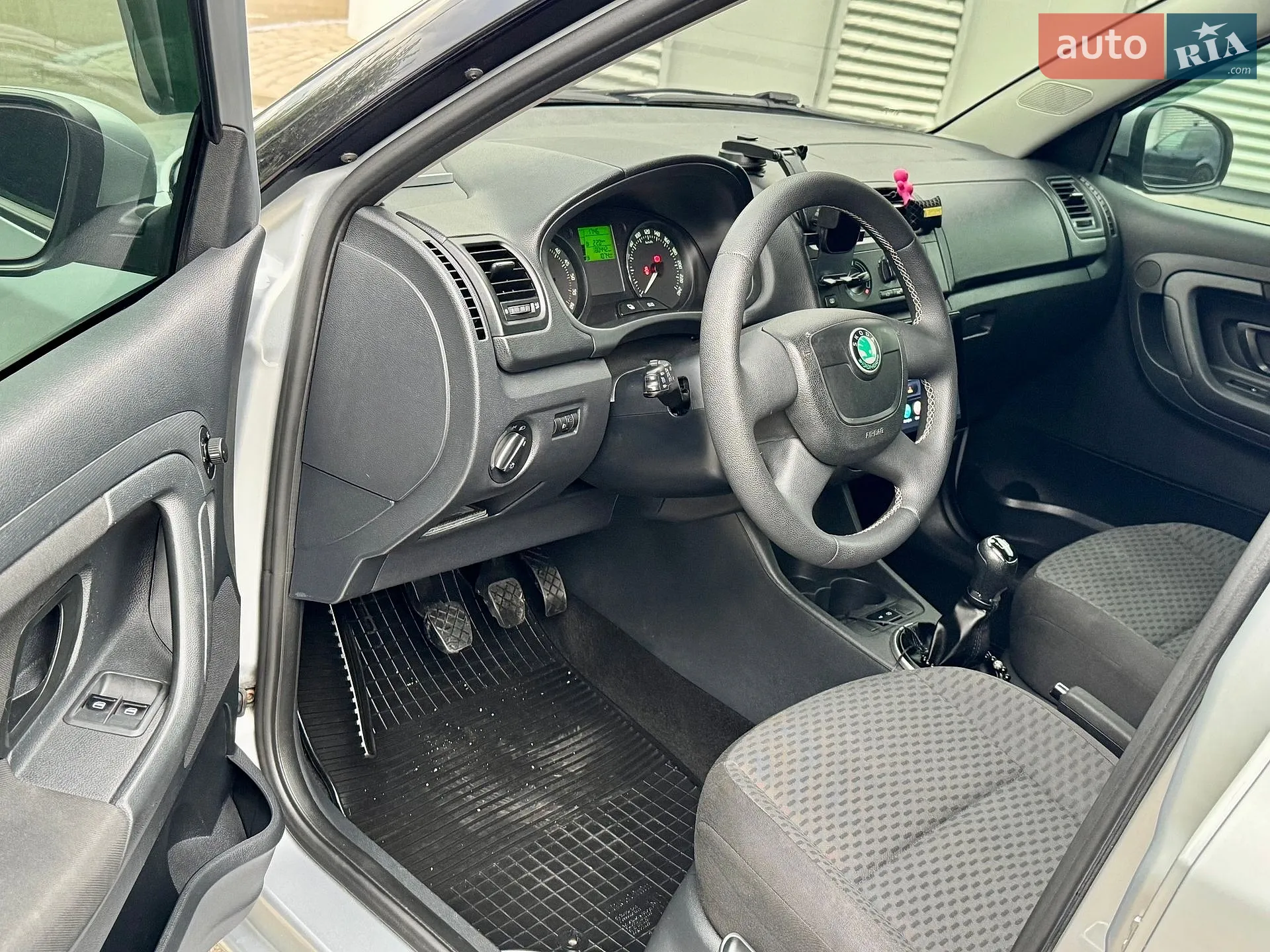 2012 Skoda Fabia - мініатюра 14