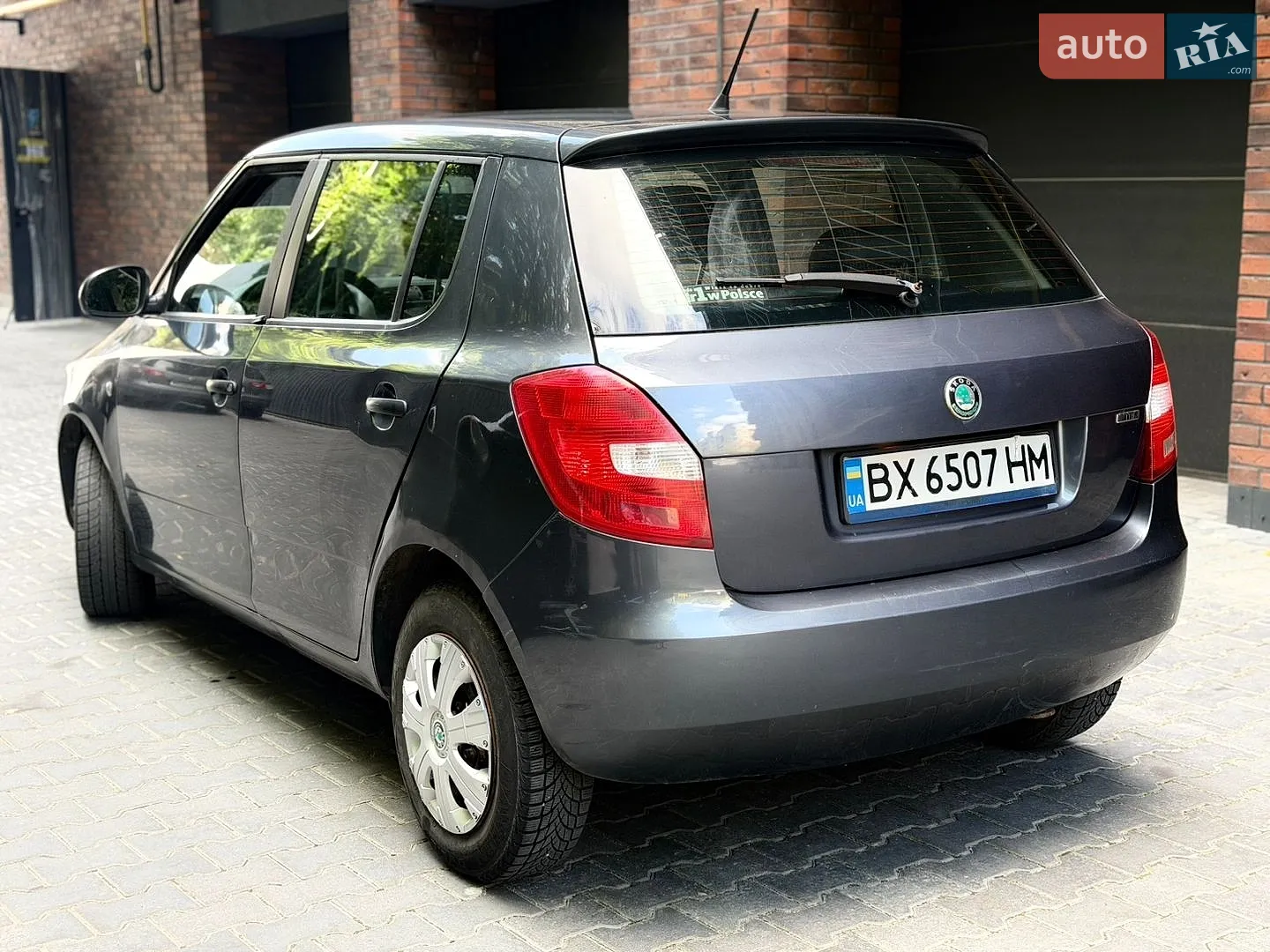 2011 Skoda Fabia - мініатюра 16