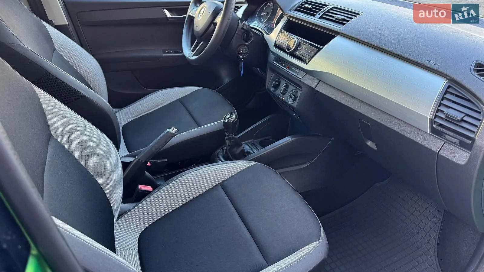 2016 Skoda Fabia - мініатюра 6