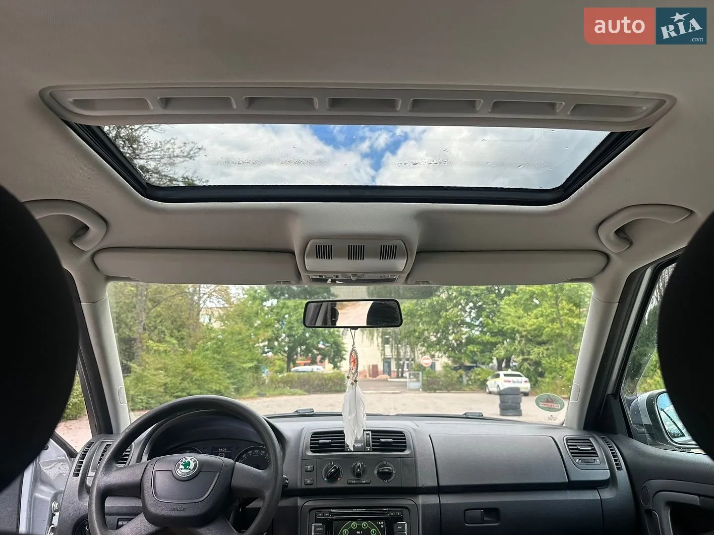 2012 Skoda Fabia - мініатюра 13