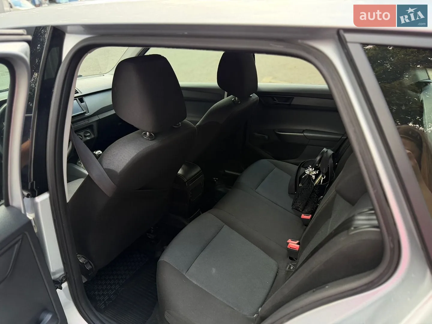 2015 Skoda Fabia - мініатюра 11