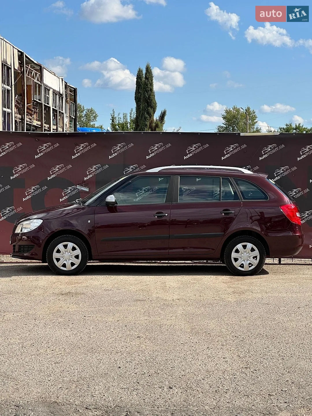 2010 Skoda Fabia - мініатюра 5