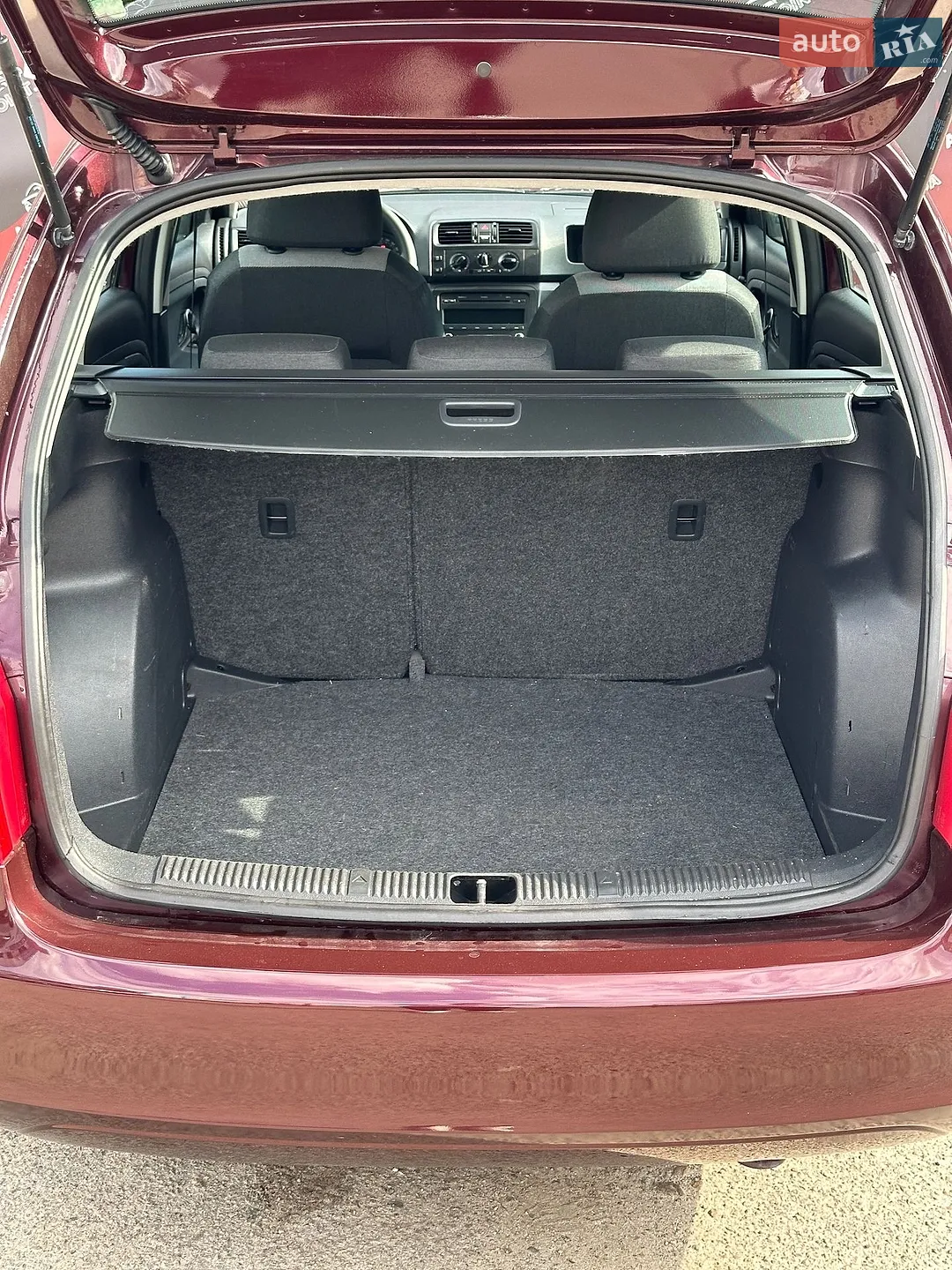 2010 Skoda Fabia - мініатюра 14
