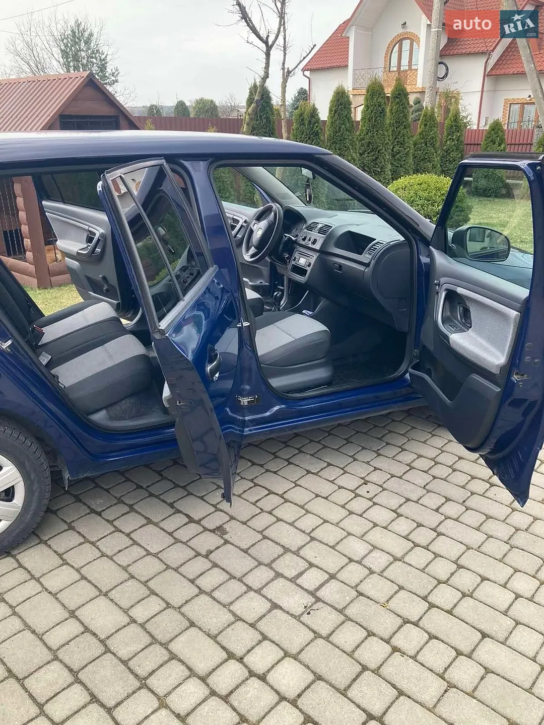 2014 Skoda Fabia - мініатюра 9