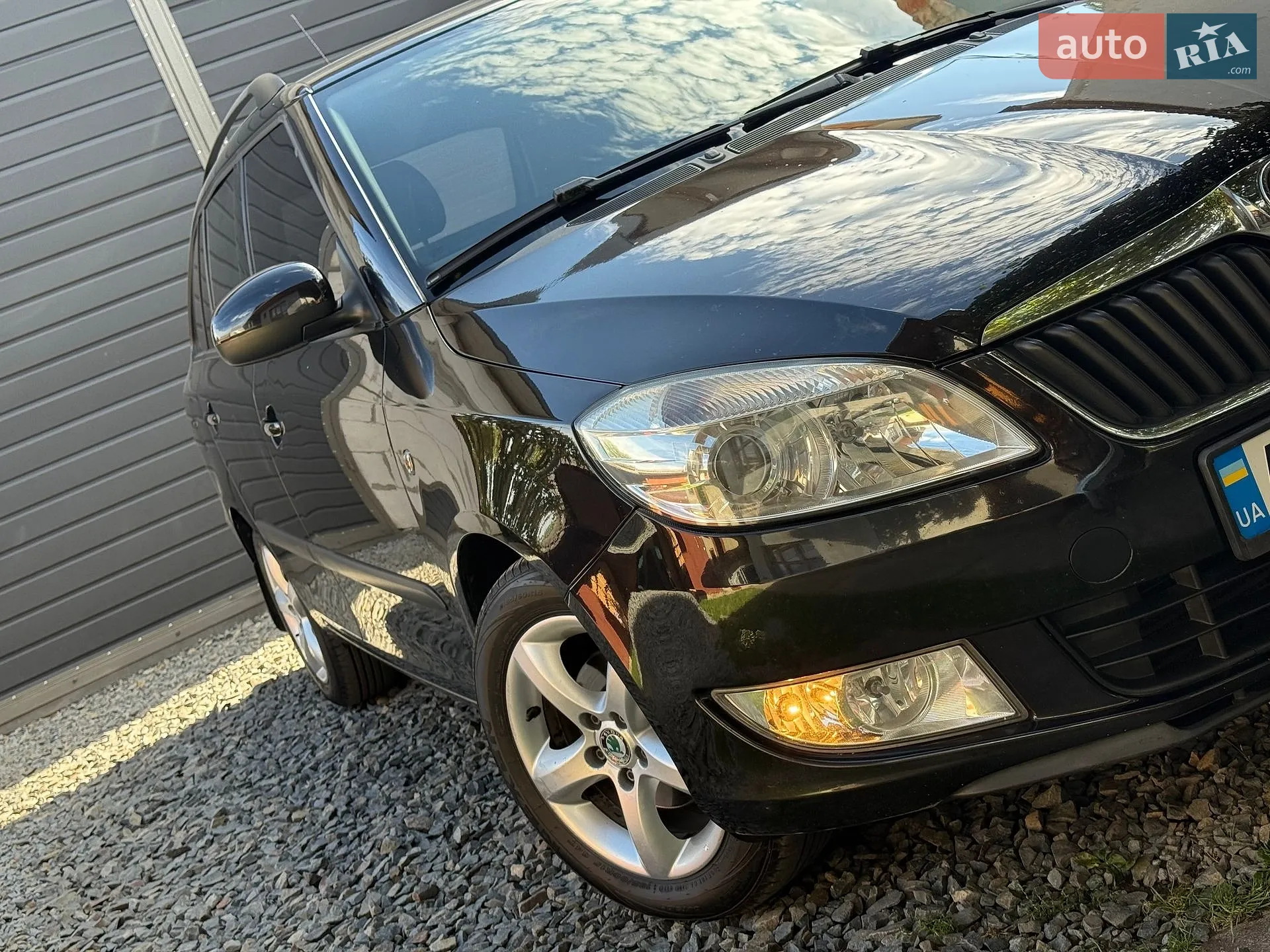 2010 Skoda Fabia - мініатюра 7