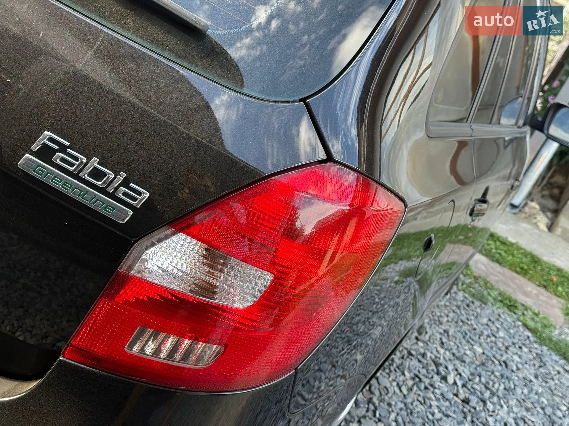 2010 Skoda Fabia - мініатюра 29