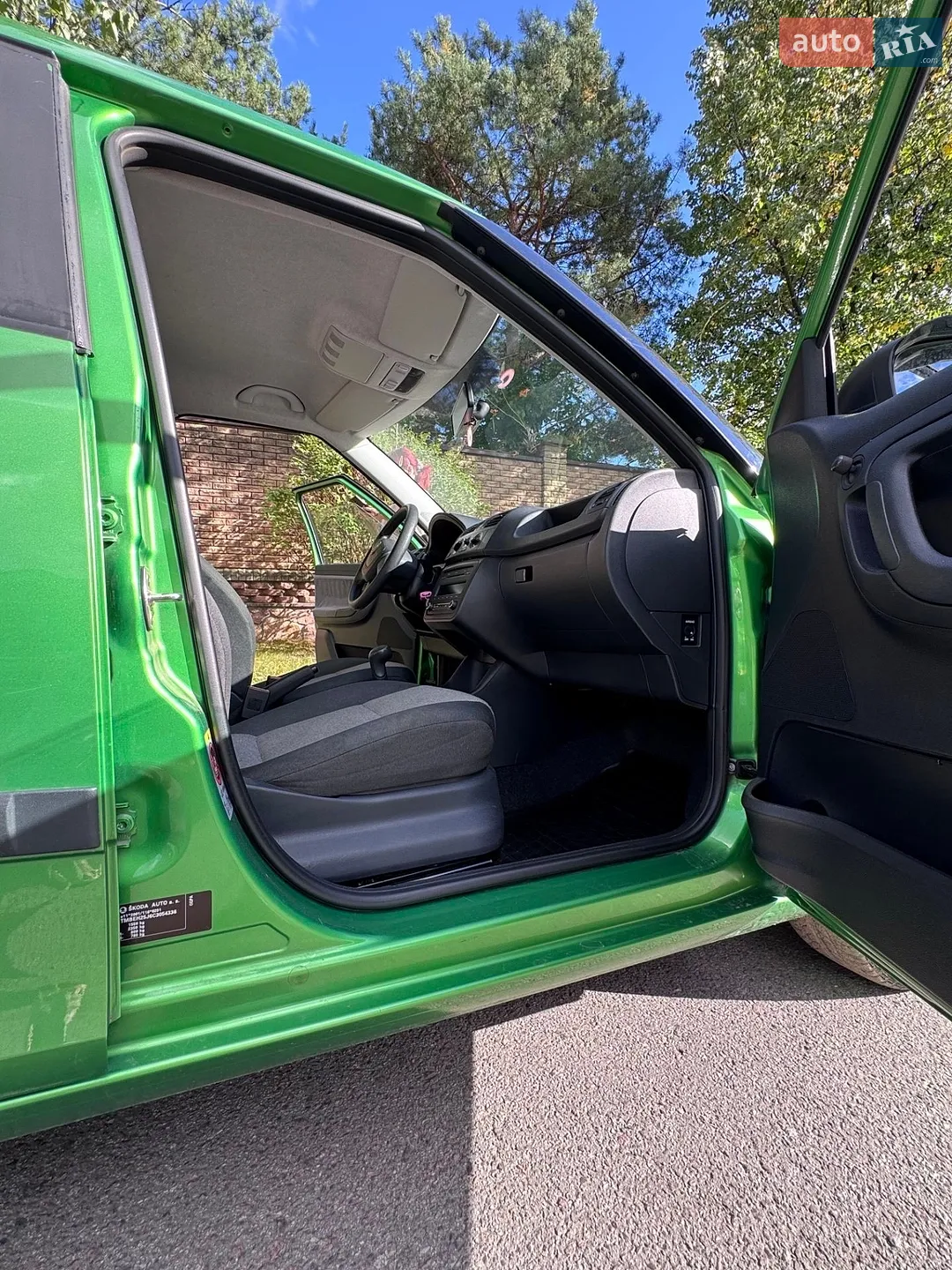 2011 Skoda Fabia - мініатюра 4