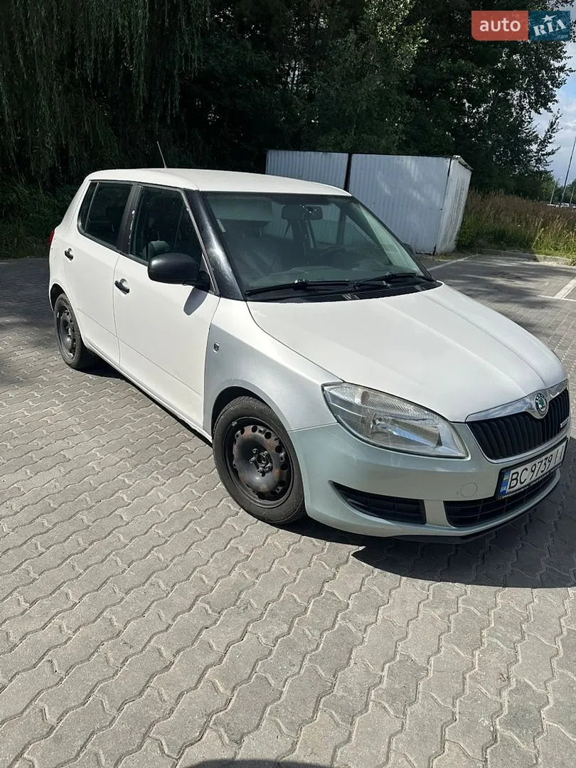 2012 Skoda Fabia - фото 1