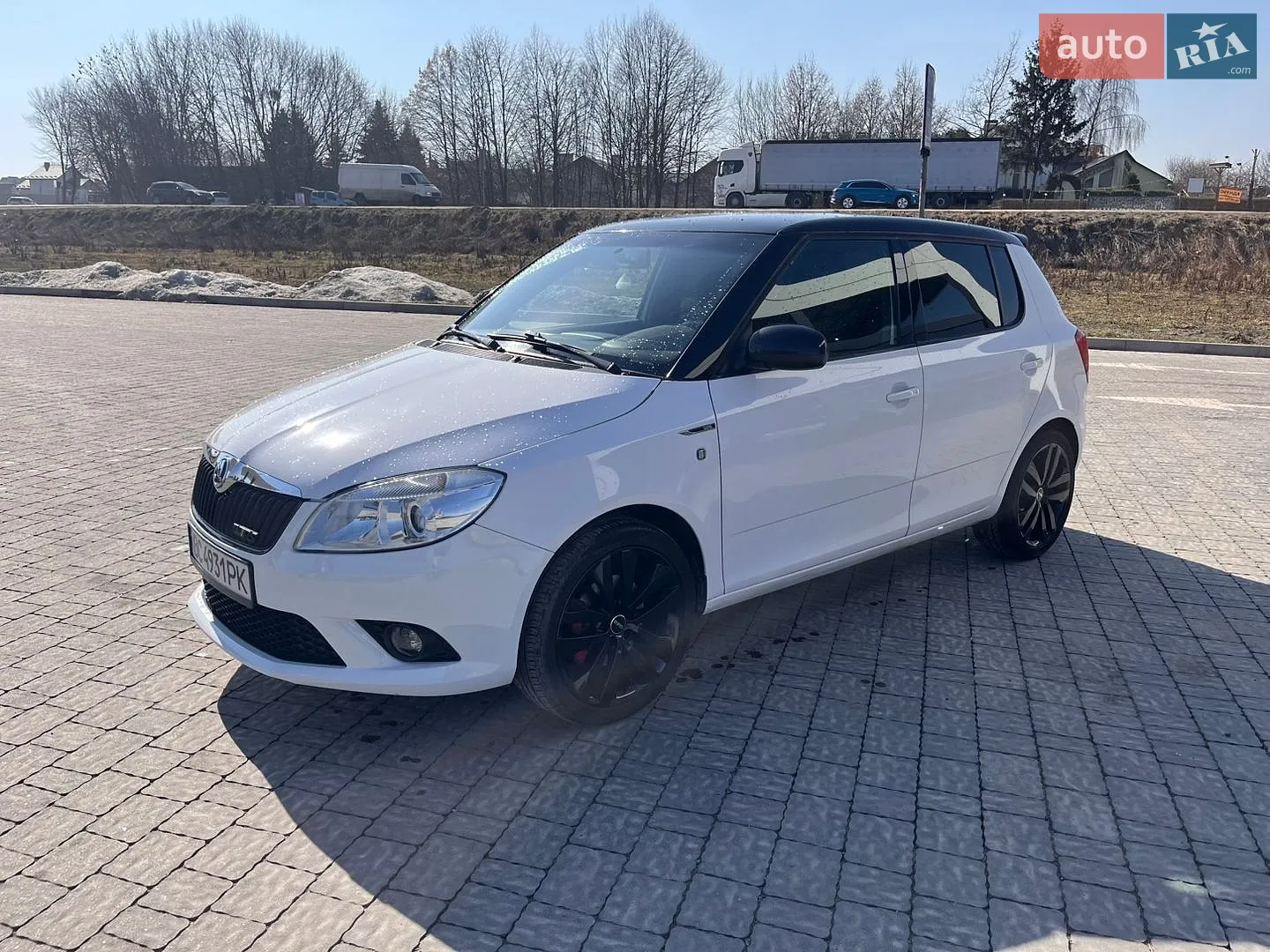 2010 Skoda Fabia - мініатюра 7