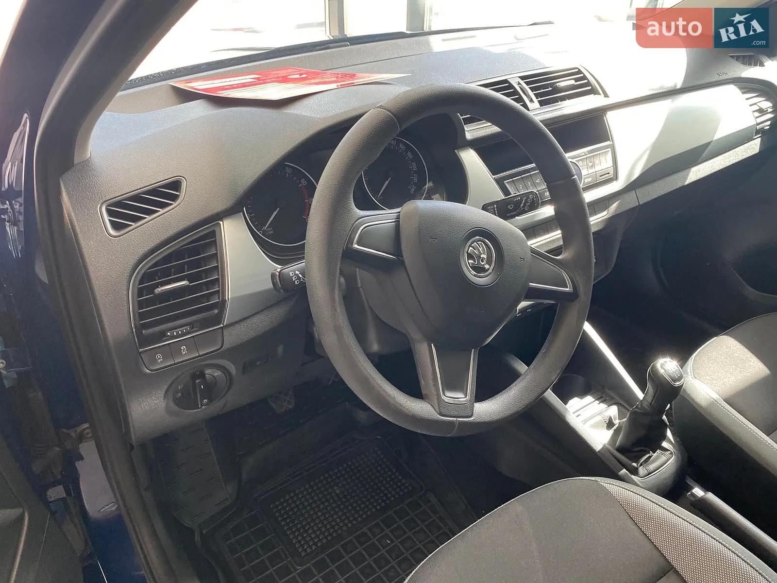 2015 Skoda Fabia - мініатюра 13