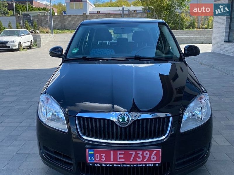 Универсал Skoda Fabia 2008 в Ровно