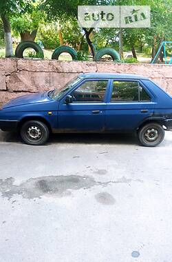 Хэтчбек Skoda Favorit 1994 в Ровно