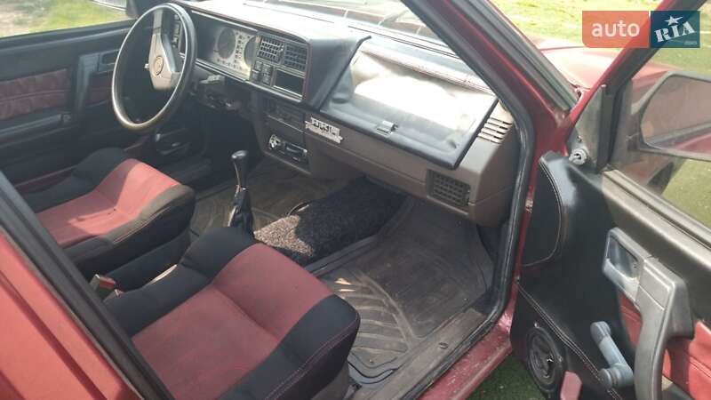Хэтчбек Skoda Favorit 1991 в Костополе