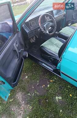 Хетчбек Skoda Favorit 1993 в Ружині
